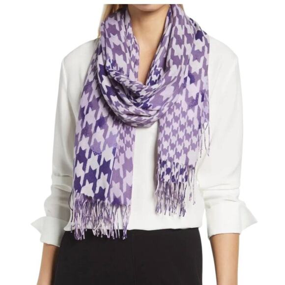 Nordstrom Cashmere Blend Houndstooth Print Fringed Scarf or Wrap Purple OS NEW - Picture 1 of 10